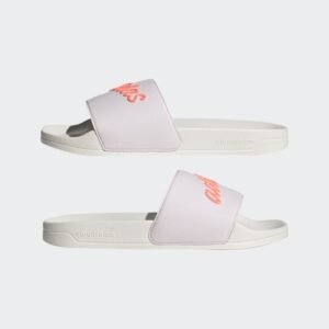 adidas Women's Adilette Shower Slide شبشب للنساء لون ابيض