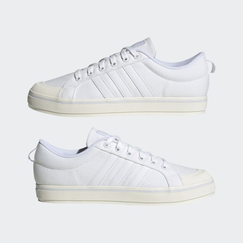 adidas BRAVADA 2.0 LIFESTYLE SKATEBOARDING CANVAS SHOES حذاء سبورت للرجال لون ابيض