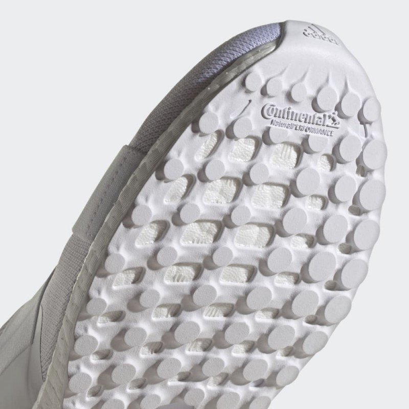 adidas Womens' Ultraboost Slip-On DNA Shoes - White- حذاء اديداس ألترا بوست سليب أون دي ان ايه للنساء لون أبيض