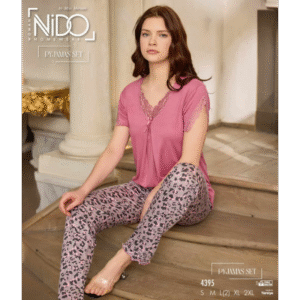 بيجامة بيتية قطعتين تيشيرت وبنطلون للنساء لون زهري وسكني