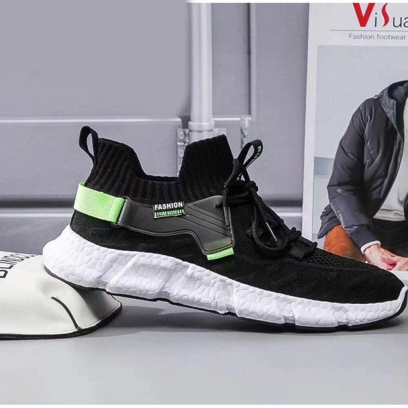 حذاء سبورت شبابي من ADM لون أسود