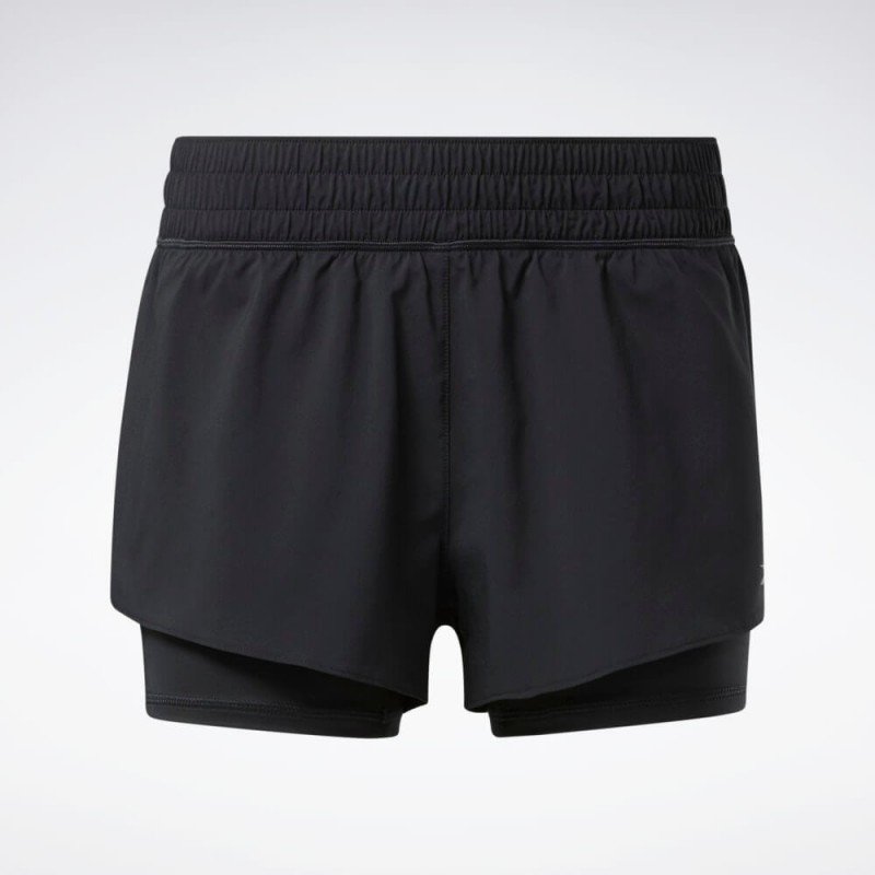 شورت ريبوك راننيغ 2 في 1 للنساء لون أسود - Reebok Women's Running Two-In-One Shorts - Black