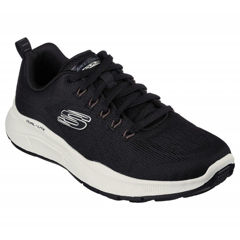 Skechers Men's Relaxed Fit: Equalizer 5.0 Shoes - حذاء سكيتشرز ريلاكس فيت: ايكوالايزر 5.0 للرجال لون أسود ونعل أبيض