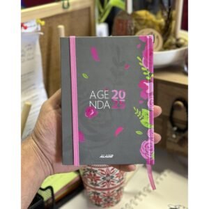 اجنده 2025 من اديب بنصميم ورد جوري لون زهري وسكني مقاس 12*17