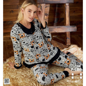 بجامة بأكمام طويلة (قطعتين) للنساء برسومات دب لون سكني