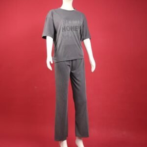 بجامة نص كم للنساء لون سكني غامق