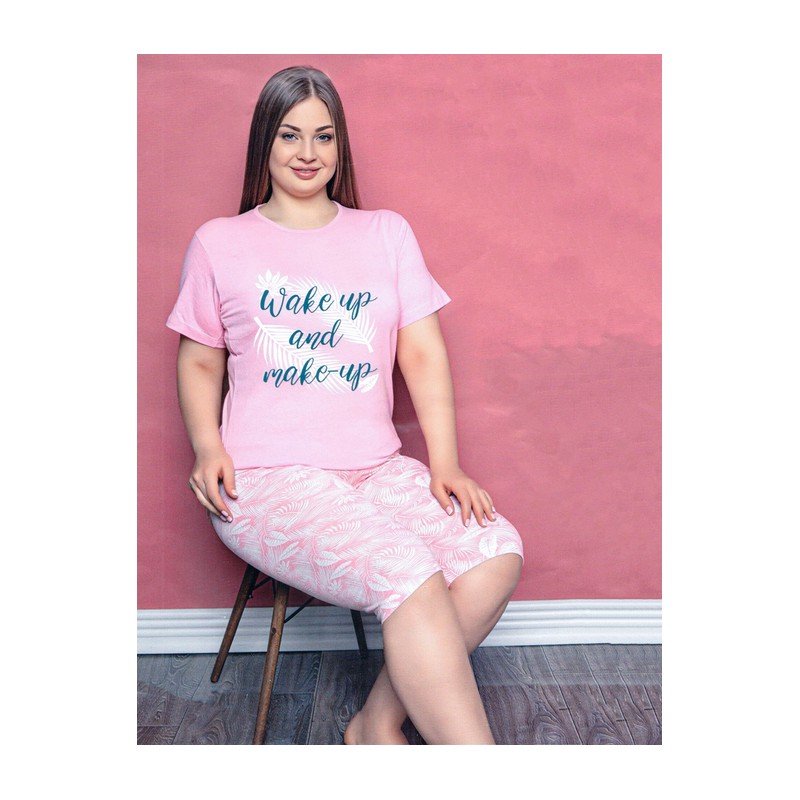 بيجامة نص كم مع شورت للنساء لون زهري فاتح