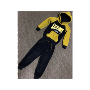 بجامه ولادي فيليز خميل مع طاقية لون أسود وأصفر