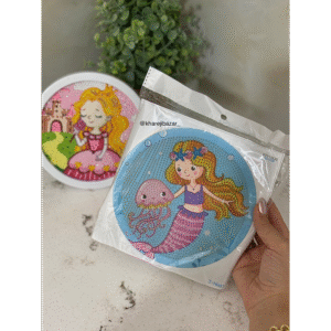 برواز مع مسند خرز دائري قطر 17 سم شكل حورية