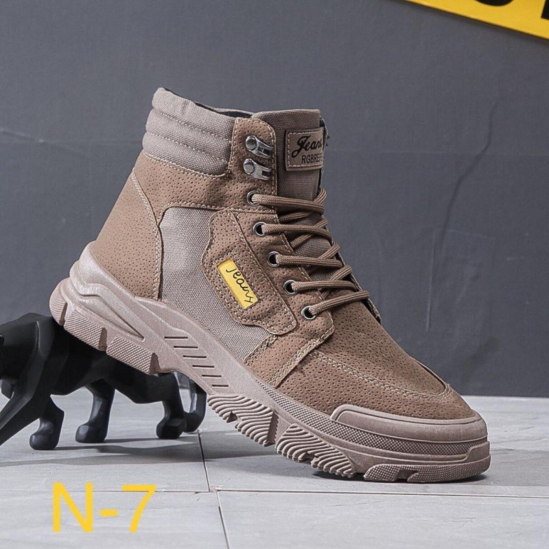 بسطار شبابي Men Casual Boot