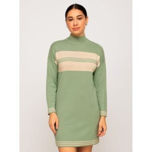 بلوزة صوف للنساء لون أخضر