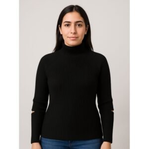 بلوزة صوف للنساء مع قبة لون أسود