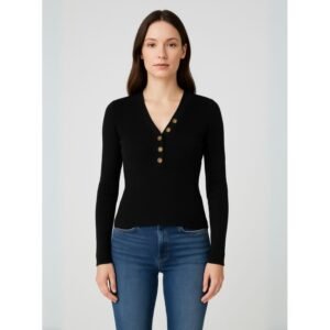 بلوزة صوف لون أسود