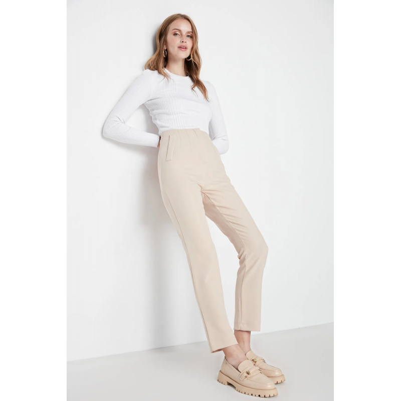 بنطلون تركي منسوج بساق واسعة للنساء لون بيج