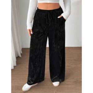 بنطلون بيتي مخمل للنساء لون اسود