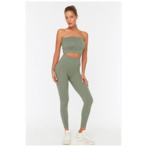 بنطلون ضيق عالي الخصر لون زيتي فاتح