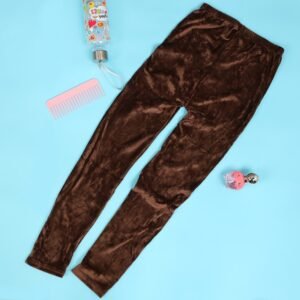 بنطلون للأطفال لون بني