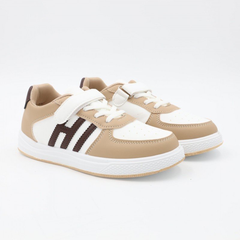 بوت جلد ولادي بشريط لاصق لون أبيض وبيج وبني