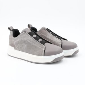 بوت سبورت بشريط لاصق لون رمادي