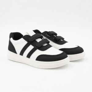 بوت سبورت جلد بشريطين لاصقين لون ابيض واسود