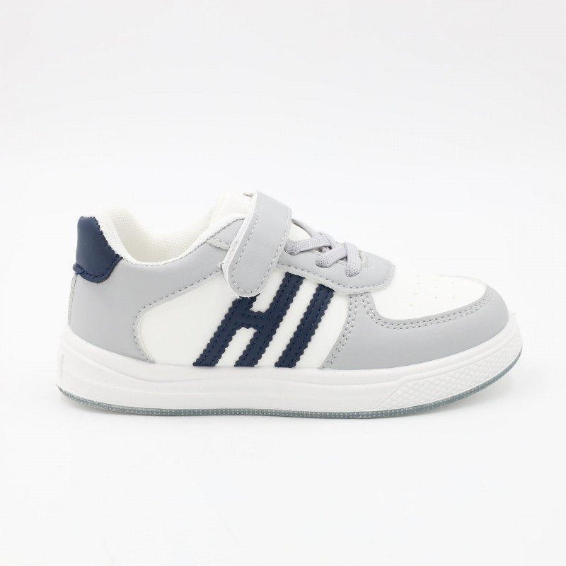 بوت سبورت للأطفال و النساء بشريط لاصق لون سكني وكحلي ونعل ابيض