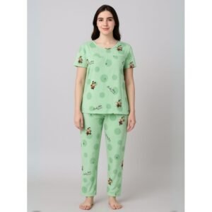 بيجامة ستاتية لون اخضر اشكال ملون بنطلون وبلوزة نص كم One Size