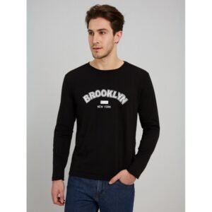 تيشيرت بأكمام طويلة للشباب لون أسود