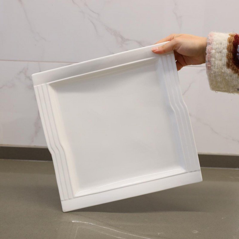 جاط بوسلان بتصميم مربع الشكل حجم 29.5×29.5 سم لون ابيض
