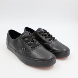 حذاء جلد كاجوال للرجال لون أسود