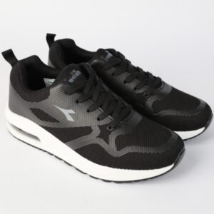 حذاء ديادورا ميريل للرجال لون أسود ونعل أبيض - Diadora Men's Meryl Shoes