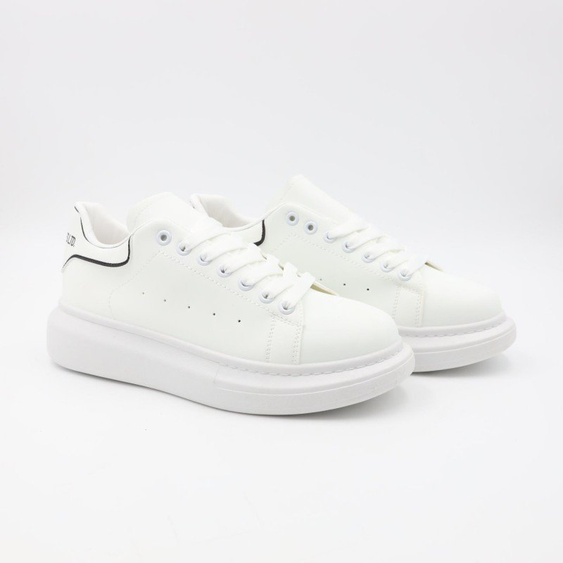 حذاء رياضي جلد للرجال لون أبيض