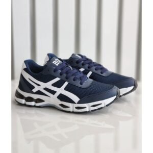 حذاء رياضي للرجال لون كحلي ونعل أبيض