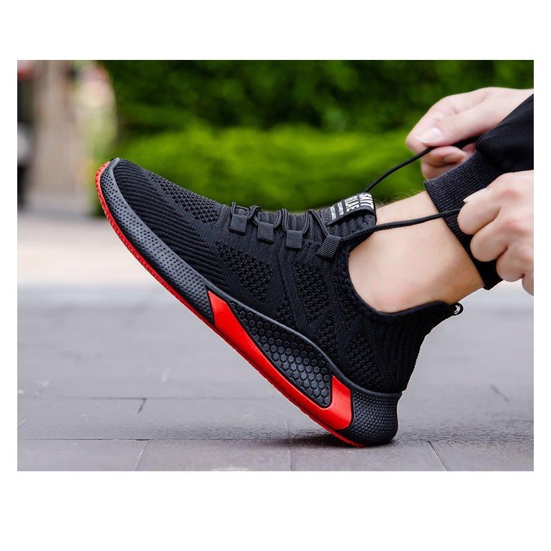 حذاء سبورت شبابي