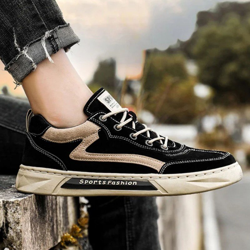 حذاء سبورت شبابي