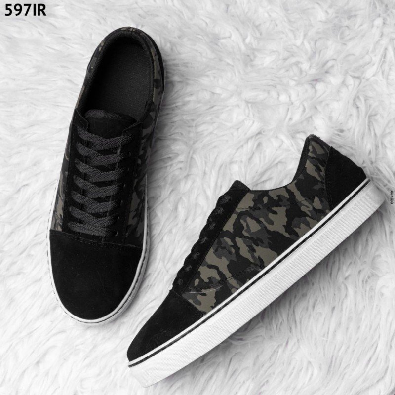 حذاء سبورت شبابي