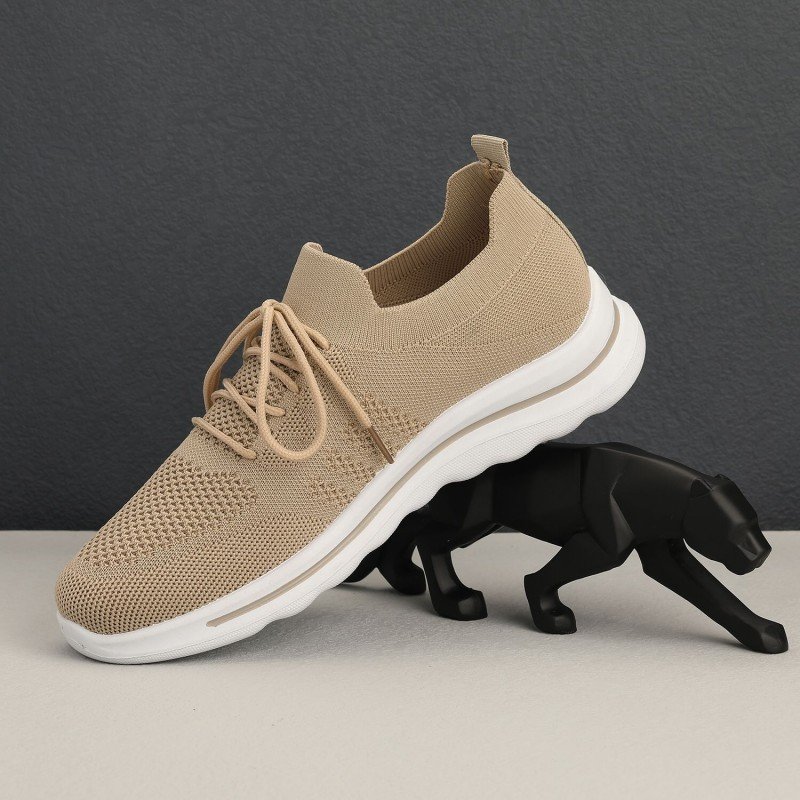 حذاء سبورت شبابي لون بيج