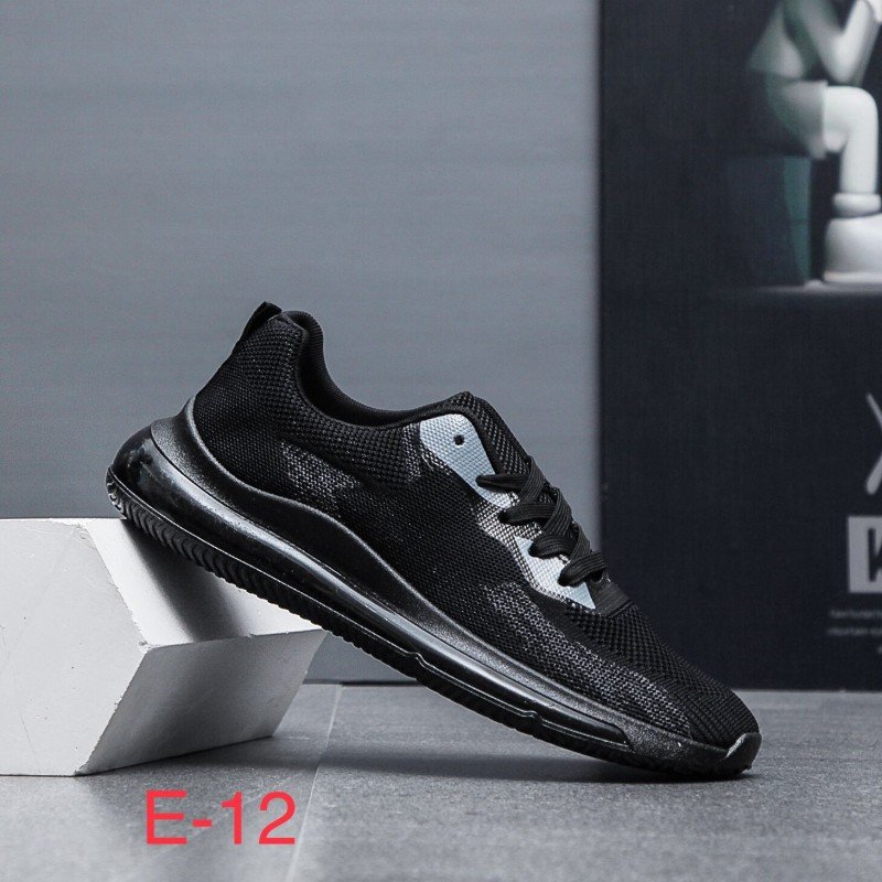 حذاء سبورت شبابي لون أسود