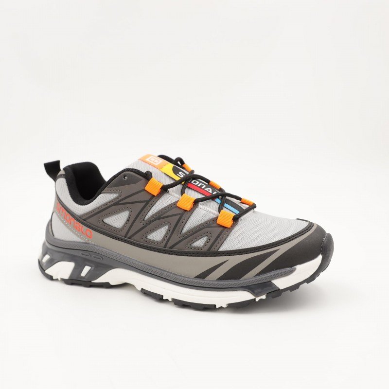 حذاء سبورت محير لون رمادي وبرتقالي