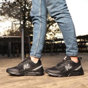 حذاء سبورت شبابي موديل 880 من Rock