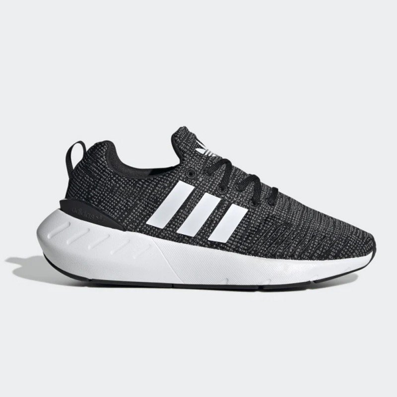 حذاء سويفت رن 22 من اديداس حذاء رياضي للجنسين لون أسود adidas SWIFT RUN 22 Shoes