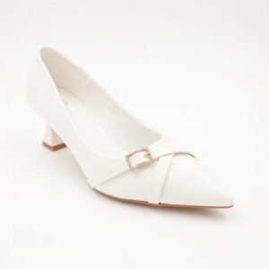 حذاء كعب رفيع متوسط للنساء لون ابيض