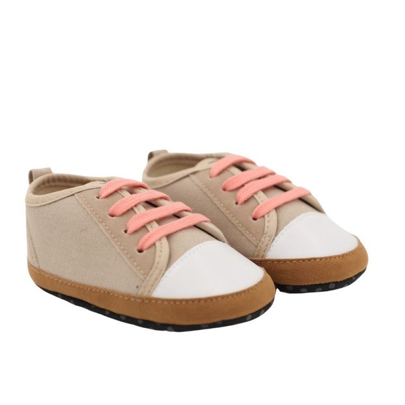 حذاء للأطفال لون بيج ونعل عسلي حديثي الولادة