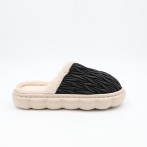 حفاية شتوية للنساء لون أسود وبيج