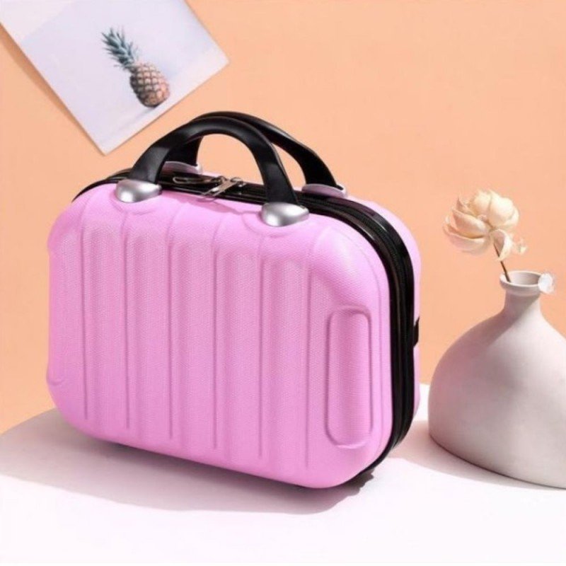 حقيبة سفر (للكوزمتكس + منتجات الشعر)