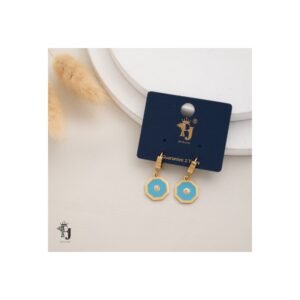 حلق ذهبي بتصميم ثماني لون أزرق فاتح