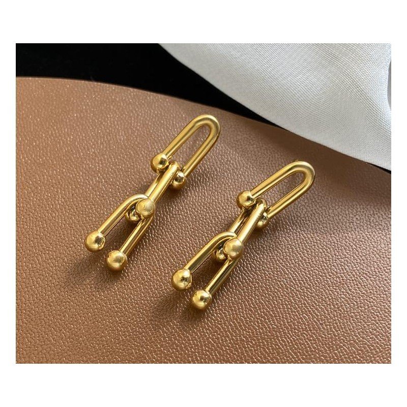 حلق ذهبي بتصميم جنزير مع طابات