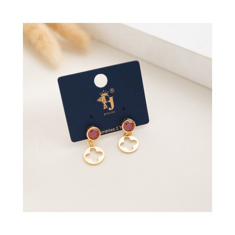 حلق ذهبي زركون أحمر بتصميم وردة فان كليف مفرغة