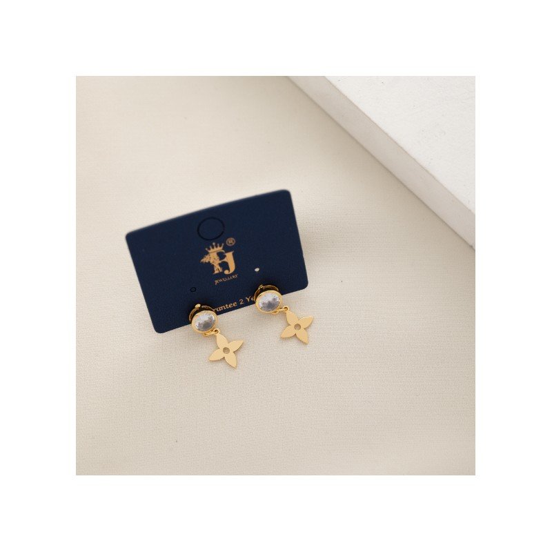 حلق ذهبي زركون بتصميم وردة LV