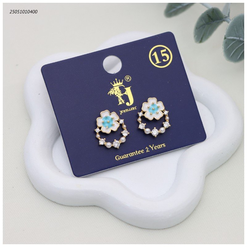 حلق على شكل وردة ملونة لون ذهبي وازرق