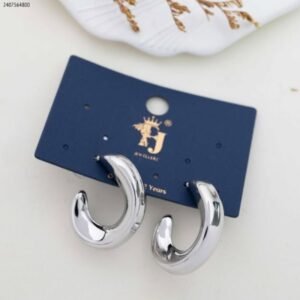 حلق فضي بتصميم هوبس